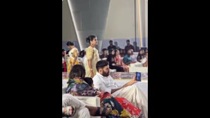 കൊച്ചുമകള്‍ക്കൊപ്പം മമ്മൂട്ടി; ആരാധക ഹൃദയങ്ങള്‍ കീഴടക്കി ചിത്രങ്ങള്‍