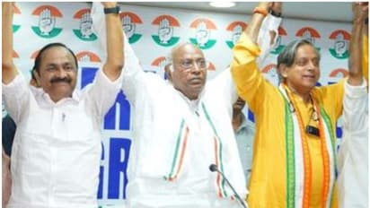 'ഓരോ വീട്ടിലും നൽകുമെന്ന് പറഞ്ഞ 15 ലക്ഷമെവിടെ'; മോദിയുടെ ഗ്യാരന്റികളെല്ലാം പാഴ്വാക്കുകളെന്ന് മല്ലികാർജുൻ ഖർ​ഗെ