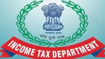 IT raids multiple Bengaluru businesses, targets tax evasion