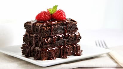 Brownie Recipe:  Delight your guests by serving these delicious brownies