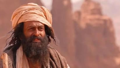 ബ്രഹ്മാണ്ഡ ഹിറ്റും വീണു, കേരള കളക്ഷനില് ആടുജീവിതത്തിന് മുന്നില് ആ രണ്ട് ചിത്രങ്ങള് മാത്രം