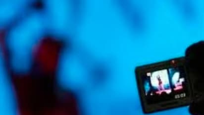 ಬೆಂಗಳೂರು: ಖಾಸಗಿ ವಿಡಿಯೋ ತೋರಿಸಿ ಮಾಜಿ ಸೈನಿಕನ ಪತ್ನಿಯ ಸುಲಿಗೆ!