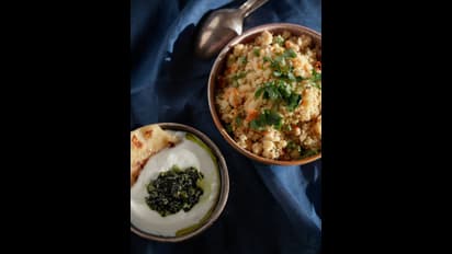 காலையில சத்தான உணவு சாப்பிட விரும்பினால் ராகி மாவில் இந்த டிபன் செய்ங்க... டேஸ்டா இருக்கும்!