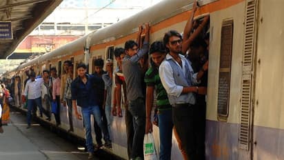 பிளாட்பார்ம் டிக்கெட் தேவையில்லை.! ரயில்வே துறை வெளியிட்ட சூப்பர் அறிவிப்பு