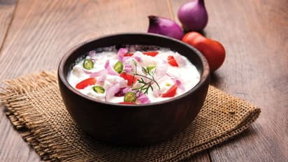 തൈരിനൊപ്പം ഈ പച്ചക്കറികള് കഴിക്കരുത്; കാരണം...