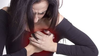 क्यों बढ़ते जा रहे हैं Silent Heart Attack के केस ? क्या सचमुच Covid Vaccine से है कनेक्शन