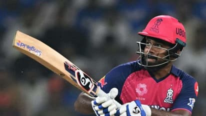 ഇങ്ങനെ പോയാല് സഞ്ജു ഓറഞ്ച് ക്യാപ്പും പൊക്കും! പിറകിലായത് പന്തും രാഹുലും; മുന്നില് ഇനി കോലി മാത്രം