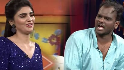 ఇరవై ఎకరాలు ఇస్తా అనడంతో శోభనానికి రెడీ అయిన `జబర్దస్త్` వర్ష.. అసలు విషయం తెలియడంతో ఫ్యూజులు ఔట్‌