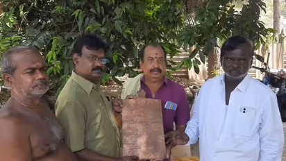 பழனி முருகனுக்கு நிலக் கொடை: 18 ஆம் நூற்றாண்டு சிவகெங்கைச் சீமை செப்பேடு கண்டுபிடிப்பு!