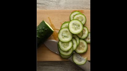 ನೀರಿಲ್ಲದೆ ಸೌತೆಕಾಯಿ ಬೆಳೆ ಕುಂಠಿತ : ಬೇಡಿಕೆ ಏರಿಕೆ - ಬೆಲೆ ದುಬಾರಿ