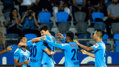 ISL 2023-24: Mumbai City ease past FC Goa to set up blockbuster final against Mohun Bagan SG