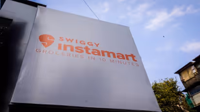 Court orders Swiggy to pay compensation of Rs. Rs 5000 fine to customer, know why?