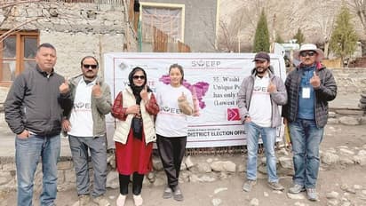  ಪ್ರತಿ ಮತವೂ ಅಮೂಲ್ಯ: ಕೇವಲ 1 ಕುಟುಂಬದ 5  ಸದಸ್ಯರಿಗಾಗಿ ಲಡಾಕ್‌ನಲ್ಲಿ ಮತಗಟ್ಟೆ ಸ್ಥಾಪಿಸಿದ   ಚು.ಆಯೋಗ