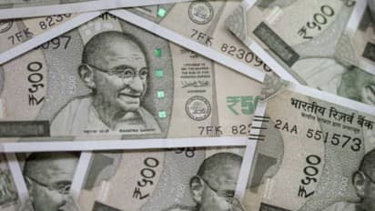 ചെക്പോസ്റ്റിൽ വാഹന പരിശോധനക്കിടെ 10 ലക്ഷം രൂപയുടെ കുഴൽപ്പണം പിടികൂടി; യുവാവ് അറസ്റ്റിൽ