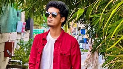 சரியா ஒரு வருஷம் ஆகிடுச்சு! மீண்டும் வீடு தேடி சென்று.. கொடுத்த வாக்கை காப்பாற்றிய KPY பாலா!  வீடியோ!