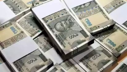 ஆந்திராவில் கட்டுக்கட்டாக ரூ.2,000 கோடி பணத்துடன் பிடிபட்ட 4 கண்டெய்னர் லாரிகள்!