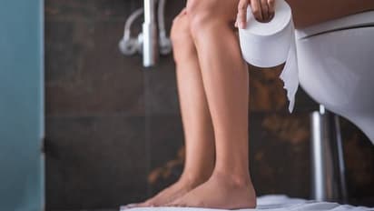 மலச்சிக்கலுக்கு வாழைப்பழம் தான் தீர்வுனு நினைச்சிட்டு இருக்கீங்களா? அதை விட இது தான் பெஸ்ட்..முயன்று பாருங்க!!