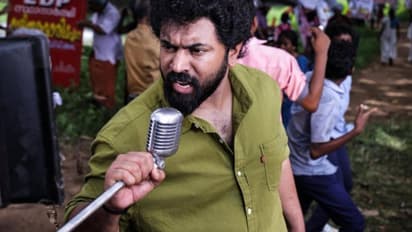 എത്രയാണ് ശരിക്കും നേടിയത്?, ഓപ്പണിംഗ് കളക്ഷനില് മലയാളി ഫ്രം ഇന്ത്യ ഞെട്ടിച്ചോ?, ഇതാ കണക്കുകള് പുറത്ത്