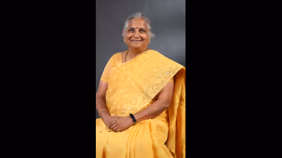 அன்று கணவரின் நிறுவனத்திற்கு ரூ.10,000 கடன் கொடுத்த பெண்.. இன்று அதன் மதிப்பு ரூ.7.34 லட்சம் கோடி..