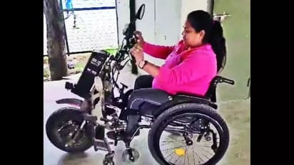 ವೀಲ್ಚೇರ್ನಲ್ಲಿ ಬಂದ ಮಹಿಳೆಗೆ ಎಂಟ್ರಿ ನಿರಾಕರಿಸಿದ ದೆಹಲಿ ಮೆಟ್ರೋ!