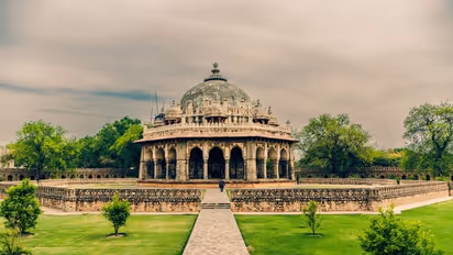 Your Ultimate Guide to Delhi's Best Parks for a Perfect Day Out