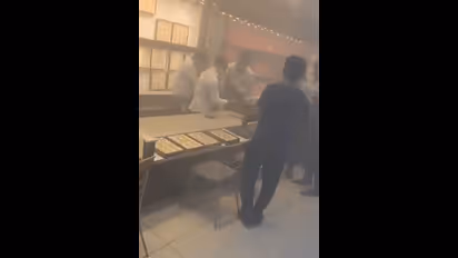 Karnataka: Tragic AC blast at Kalyan Jewellers in Bellary leaves six injured (WATCH)