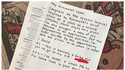 ജോലി വേണം, പിസയ്ക്കുള്ളില്‍ അപേക്ഷ സമര്‍പ്പിച്ച് ഉദ്യോഗാര്‍ത്ഥി; കമ്പനി സിഇഒയുടെ കുറിപ്പ്  വൈറല്‍ 