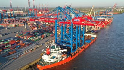 വിഴിഞ്ഞത്തും കൊച്ചിയിലും ചൈനയുടെ ചാരക്കണ്ണുണ്ടോ; തുറമുഖങ്ങളിൽ സുരക്ഷാ ഭീഷണി ഉയർത്തി ചൈനീസ് കമ്പനി