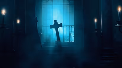 മലയാളം, തമിഴ് സിനിമ; നിഗൂഢതകൾ നിറച്ച് 'എയ്ഞ്ചലോ'; ടൈറ്റിൽ പോസ്റ്റർ റിലീസ് ചെയ്തു 