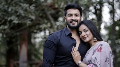 ಬೇರೆ ಬೇರೆ ಸೀರಿಯಲ್ಲಲ್ಲಿದ್ದರೂ ದರ್ಶಕ್ -ಶಿಲ್ಪಾ ಮೀಟ್ ಆಗಿದ್ದು ಪ್ರಶಸ್ತಿ ಸಮಾರಂಭದಲ್ಲಿ! ಈಗ ಪೋಷಕರಾಗೋ ಸಂಭ್ರಮದಲ್ಲಿ 