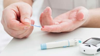 പ്രമേഹ സാധ്യത കുറയ്ക്കും, ദഹന പ്രശ്നങ്ങൾ അകറ്റും ; ദിവസവും കറുവപ്പട്ട വെള്ളം കുടിക്കുന്നത് ശീലമാക്കൂ 