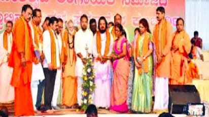 ನಮ್ಮ ತಂಟೆಗೆ ಬಂದವರ ಮೂಗು ತುಂಡರಿಸೋಣ: ಆಂದೋಲಾ ಶ್ರೀ