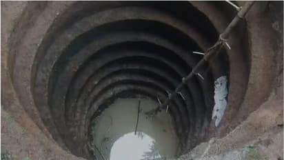 പത്തനംതിട്ടയിൽ  കിണറ്റിൽ ഇറങ്ങി അബോധാവസ്ഥയിലായി അഞ്ചു പേർ; നാട്ടുകാർ രക്ഷപ്പെടുത്തി