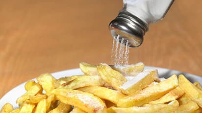  ഈ നാല് ഭക്ഷണങ്ങള്‍ കഴിക്കാന്‍ കൊതി തോന്നാറുണ്ടോ? പിന്നിലെ കാരണം ഇതാകാം