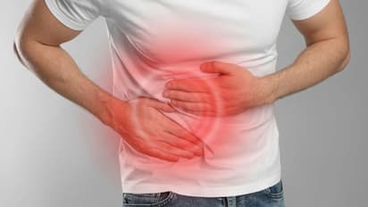 അപ്പെന്‍ഡിസൈറ്റിസ്; ഒരിക്കലും ഈ ലക്ഷണങ്ങളെ അവഗണിക്കരുത്