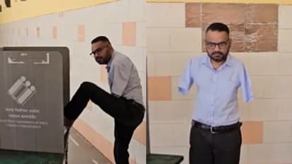 Gujarat man, who lost his hand 20 years ago, casts vote with his toe [WATCH]