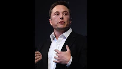 ലൈംഗികാതിക്രമത്തിനെതിരെ ശബ്ദമുയർത്തിയ ജീവനക്കാരെ പിരിച്ചുവിട്ടു; മസ്‌കിനെതിരെ കേസുമായി ജീവനക്കാർ