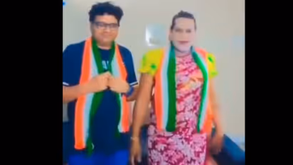 చివరకు ఉప్పల్ బాలు కూడా పార్టీ కండువా కప్పేసాడు... ఆ పార్టీకే జై కొట్టేసాడుగా..!