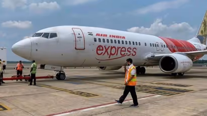 കരിപ്പൂർ, നെടുമ്പാശ്ശേരി, കണ്ണൂര് വിമാനത്താവളങ്ങളിലെ കൂടുതൽ എയർ ഇന്ത്യ എക്സ്പ്രസ് വിമാനങ്ങൾ റദ്ദാക്കി