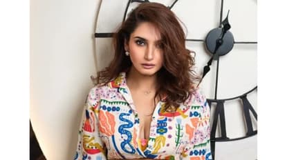 ಜಟ್ಟ ಗಿರಿರಾಜ್‌ ನಿರ್ದೇಶನದ ಚಿತ್ರದಲ್ಲಿ ರಾಗಿಣಿ ನಾಯಕಿ: ಸಿನಿಮಾ ಮಾಡಲು ಕಾದಂಬರಿಯೇ ಸ್ಫೂರ್ತಿಯಂತೆ!