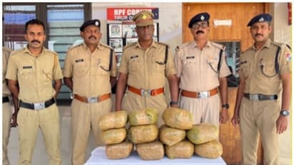 റെയിൽവേ സ്റ്റേഷൻ പ്ലാറ്റ്ഫോമിൽ നിന്ന് വീണ്ടും കഞ്ചാവ് കണ്ടെടുത്തു; ഇക്കുറിയും ആളെ കിട്ടിയില്ല