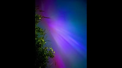 ಭೂಮಿಗೆ ಕಳೆದ 20 ವರ್ಷಗಳಲ್ಲಿ ಅಪ್ಪಳಿಸಿದ ಅತಿದೊಡ್ಡ ಸೌರಮಾರುತ, 'ಬಣ್ಣಗಳಿಂದ ತುಂಬಿಕೊಂಡ ಆಕಾಶ'!