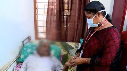 തൃപ്പൂണിത്തുറയിൽ കിടപ്പുരോഗിയായ പിതാവിനെ മകൻ ഉപേക്ഷിച്ച സംഭവം; മനുഷ്യാവകാശ കമ്മീഷൻ കേസെടുത്തു