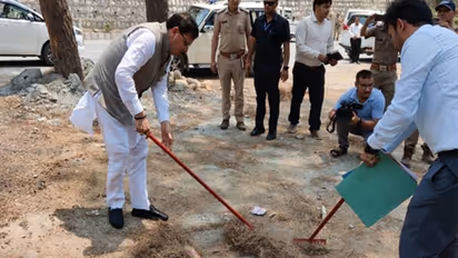 'Pirul Lao Paisa Pao Campaign' by Uttarakhand government to control wild forest fires