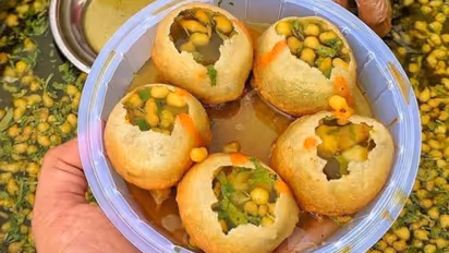 Phuchka to Mishti Doi: 5 best dishes you must try in Kolkata