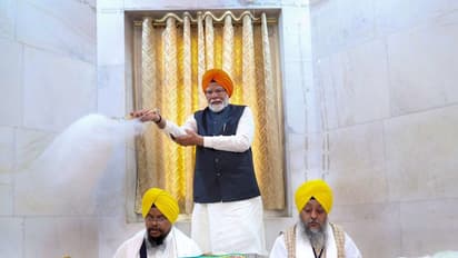 ಪಾಟ್ನಾದ ಗುರುದ್ವಾರಕ್ಕೆ ಪ್ರಧಾನಿ ಮೋದಿ ಭೇಟಿ: ಸ್ವತಃ ದಾಲ್ ತಯಾರಿಸಿ ಭಕ್ತರಿಗೆ ಬಡಿಸಿದ ಮೋದಿ