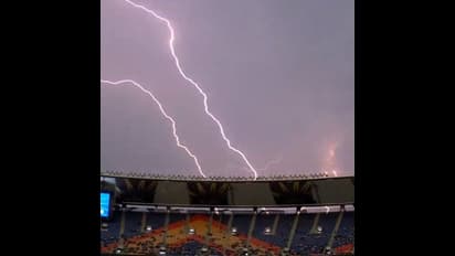 ಕರ್ನಾಟಕದ 8 ಜಿಲ್ಲೆಗಳಲ್ಲಿ ಮತ್ತೆ ಭಾರೀ ಮಳೆ: ಉಡುಪಿಯಲ್ಲಿ ಸಿಡಿಲು ಬಡಿದು ಯುವಕ ಸಾವು 