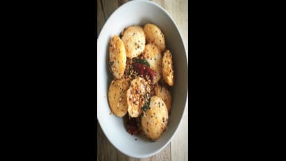 இட்லி மாவு இல்லனா கோதுமை மாவுல இட்லி சுட்டு பாருங்க.. சுவை அட்டகாசமாக இருக்கும்.. ரெசிபி இதோ!