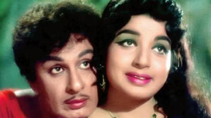  அப்பவே 1200 கோடி வசூல்.. பாக்ஸ் ஆபிஸில் மாஸ் காட்டிய எம்.ஜி.ஆர். படம்.. எது தெரியுமா?