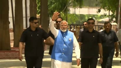 ವಾರಾಣಾಸಿ: ಅಭಿಜಿತ್ ಮುಹೂರ್ತದಲ್ಲಿ  ನಾಮಪತ್ರ ಸಲ್ಲಿಸಿದ ಪ್ರಧಾನಿ ಮೋದಿ